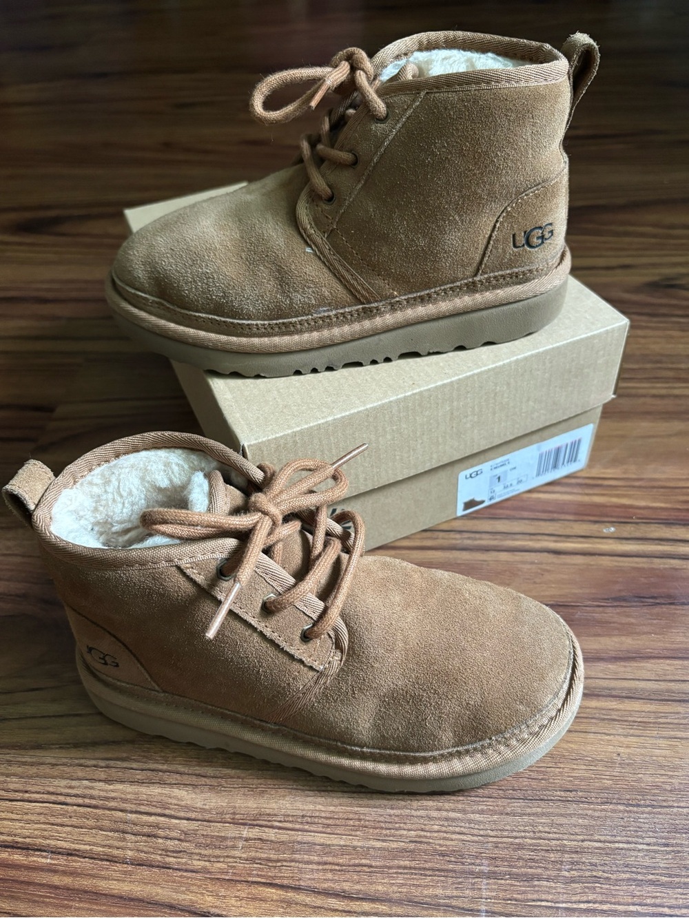 UGG Kids Chestnut/Tan Suede Shearling-Lined Boots